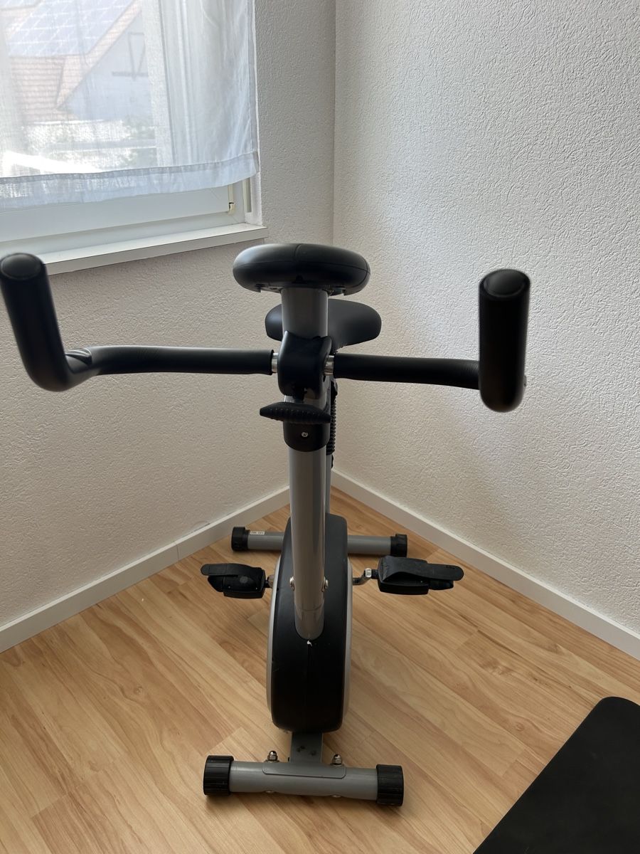 Vélos d'appartement: Fahrrad Ergometer – D'occasion à Gunzgen par Marc.Zimmerli 1