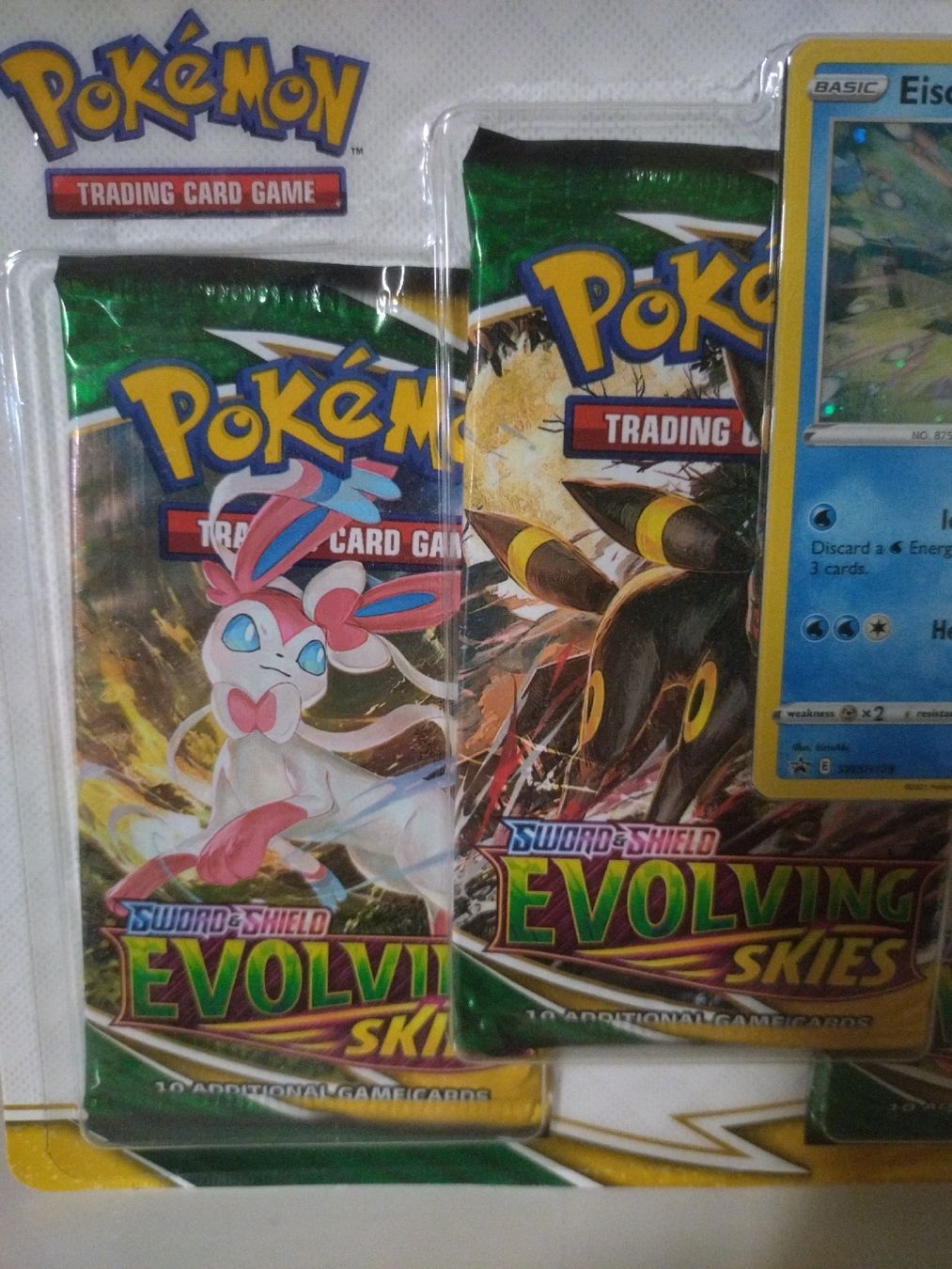 Pokémon Cartes à collectionner: Pokemon Evolving Skies 3pack, Eiscue NEW NEUF NEU – Neuf avec emballage d'origine à Farvagny-le-Grand par LaCaverne 2