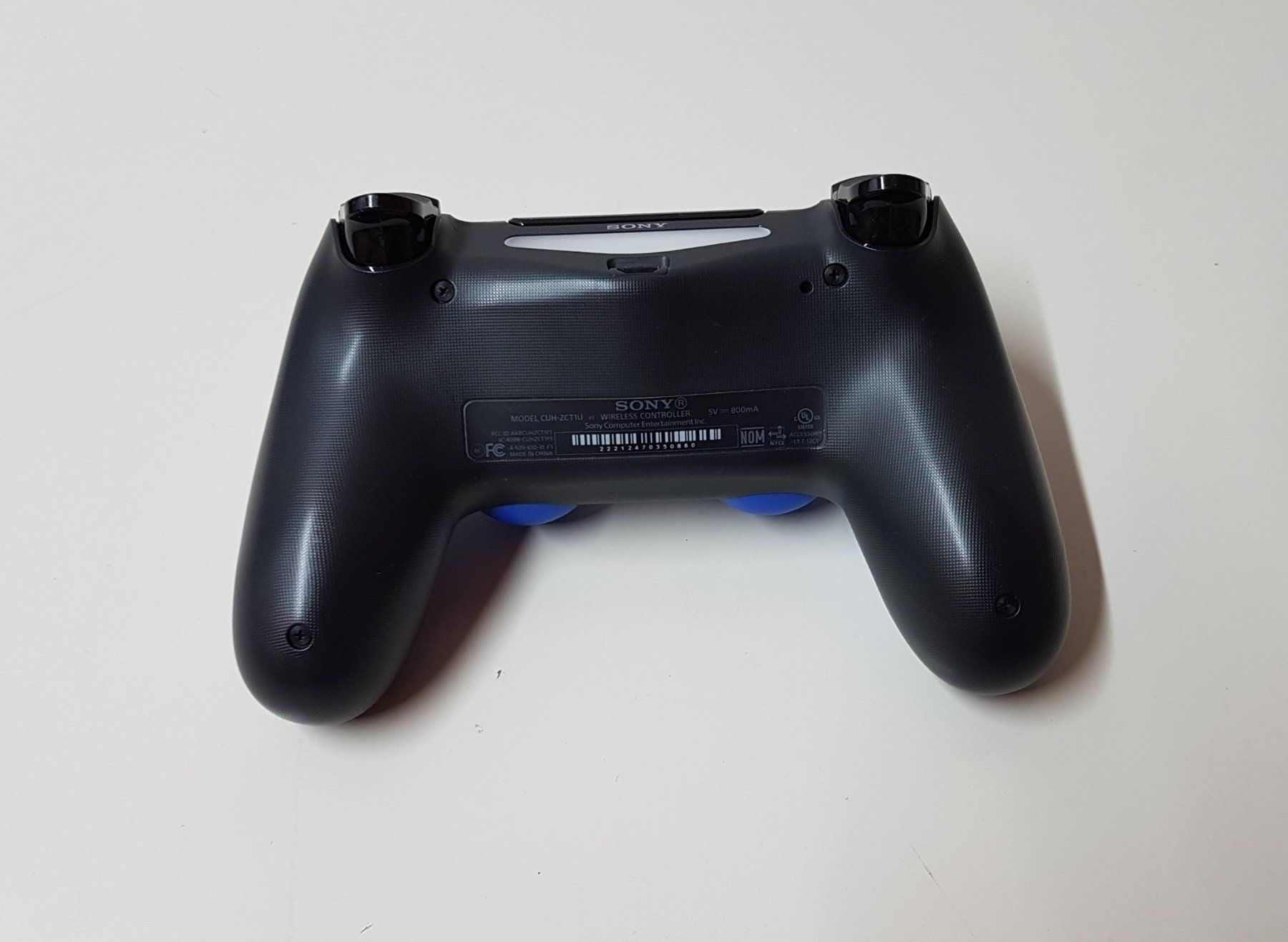 Sony Controller: 😎 Original Sony Dualshock 4 Wireless Controller PS4 Top – Gebraucht aus Schüpfheim von Games_Spielkonsolen 1