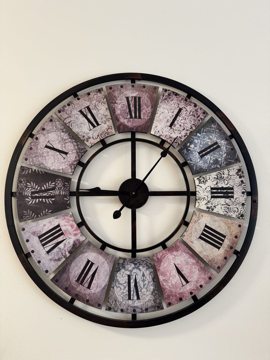 Toutes les décorations: Wanduhr – D'occasion à Urdorf par Madl11