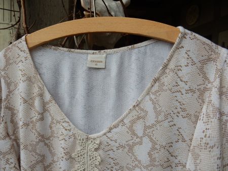Kleid   Viskose + Spitzen     *  cream  *  M     ungetragen