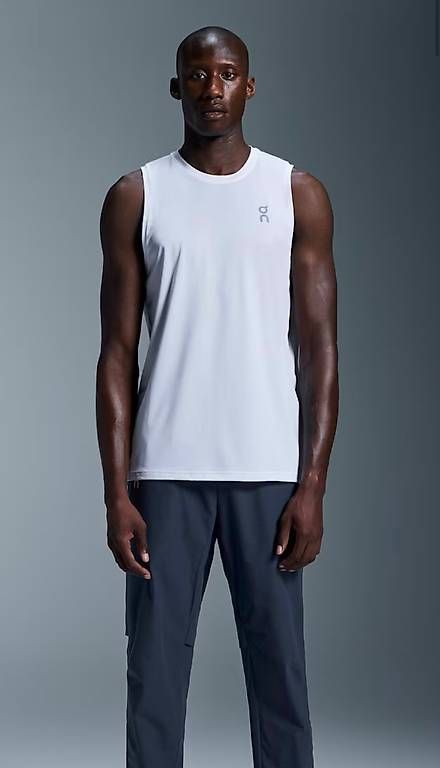 On T-shirt: Core Tank on – Usato da Zürich venduto da gre_z8gh