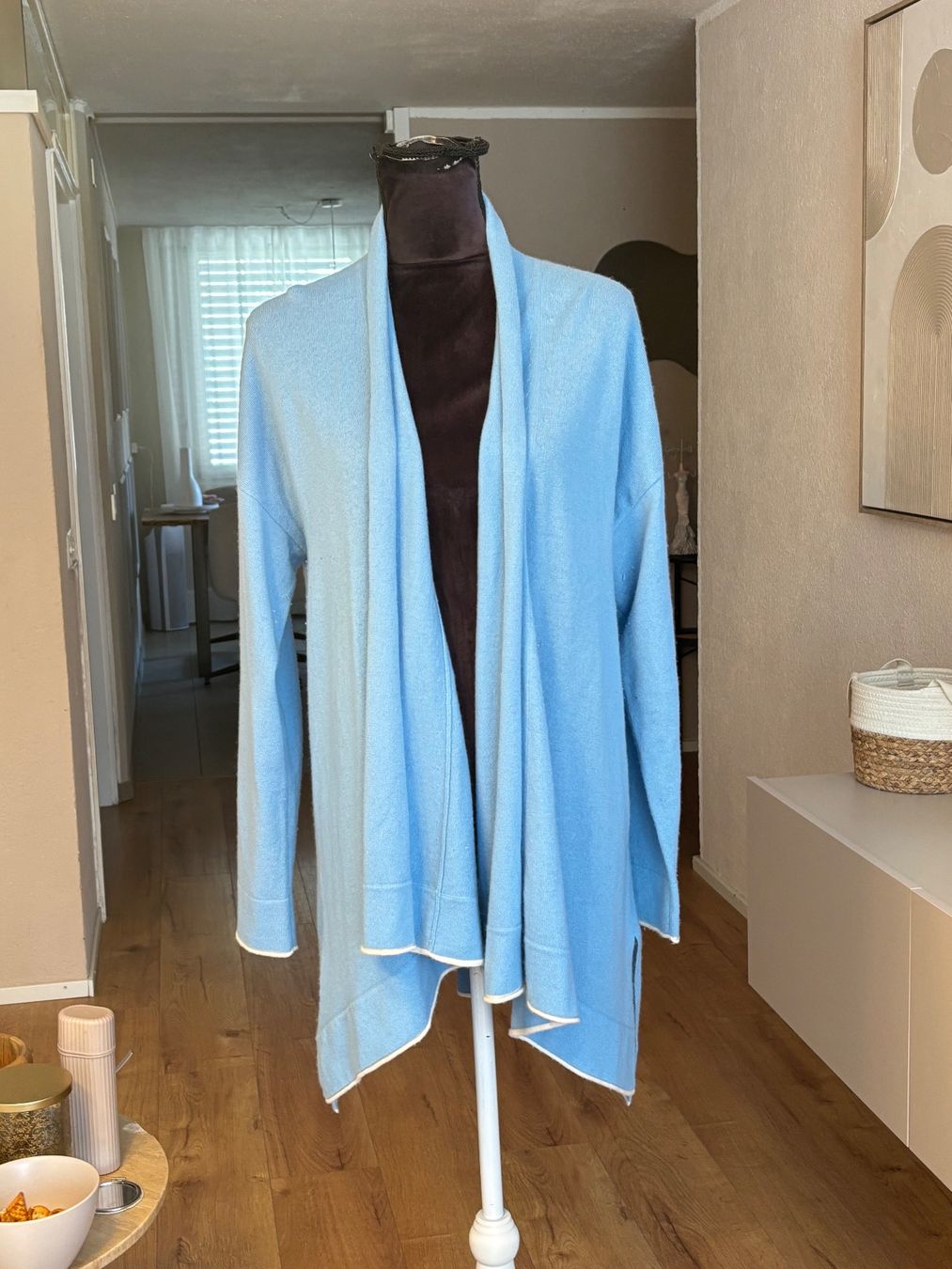 Bogner Giacche: Bogner Strickjacke 100% Cashmere – Usato da St. Margrethen SG venduto da dijanaO