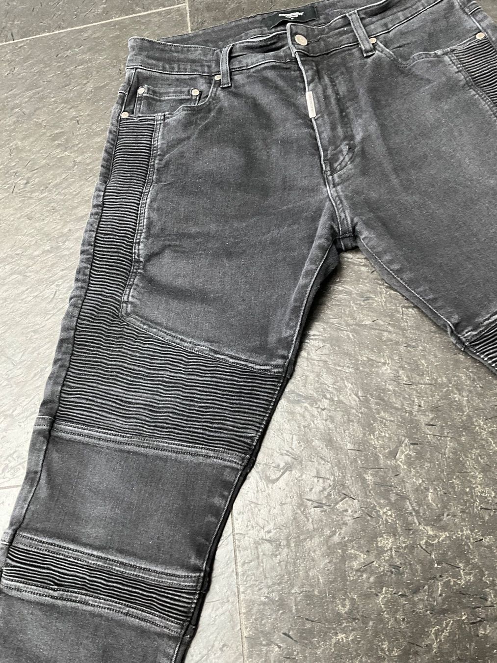 Pantaloni: Jeans, REPRESENT, Herren, Gr. 36 – Usato da Stäfa venduto da Rbeerli0 1