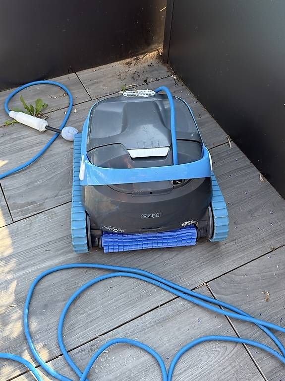 Accessoires de piscine: Robot piscine S400 Maytronics – D'occasion à Attalens par lpf_pxg6