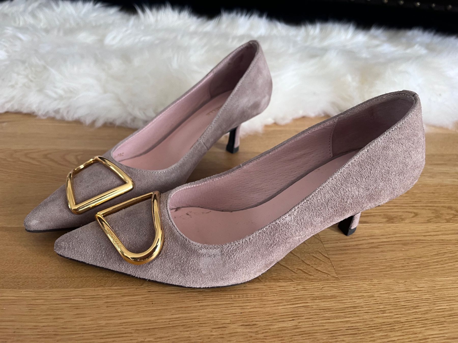Coccinelle Scarpe da donna: Coccinelle Pumps Gr. 36 Veloursleder – Usato da Arbon venduto da chu_s85c 1