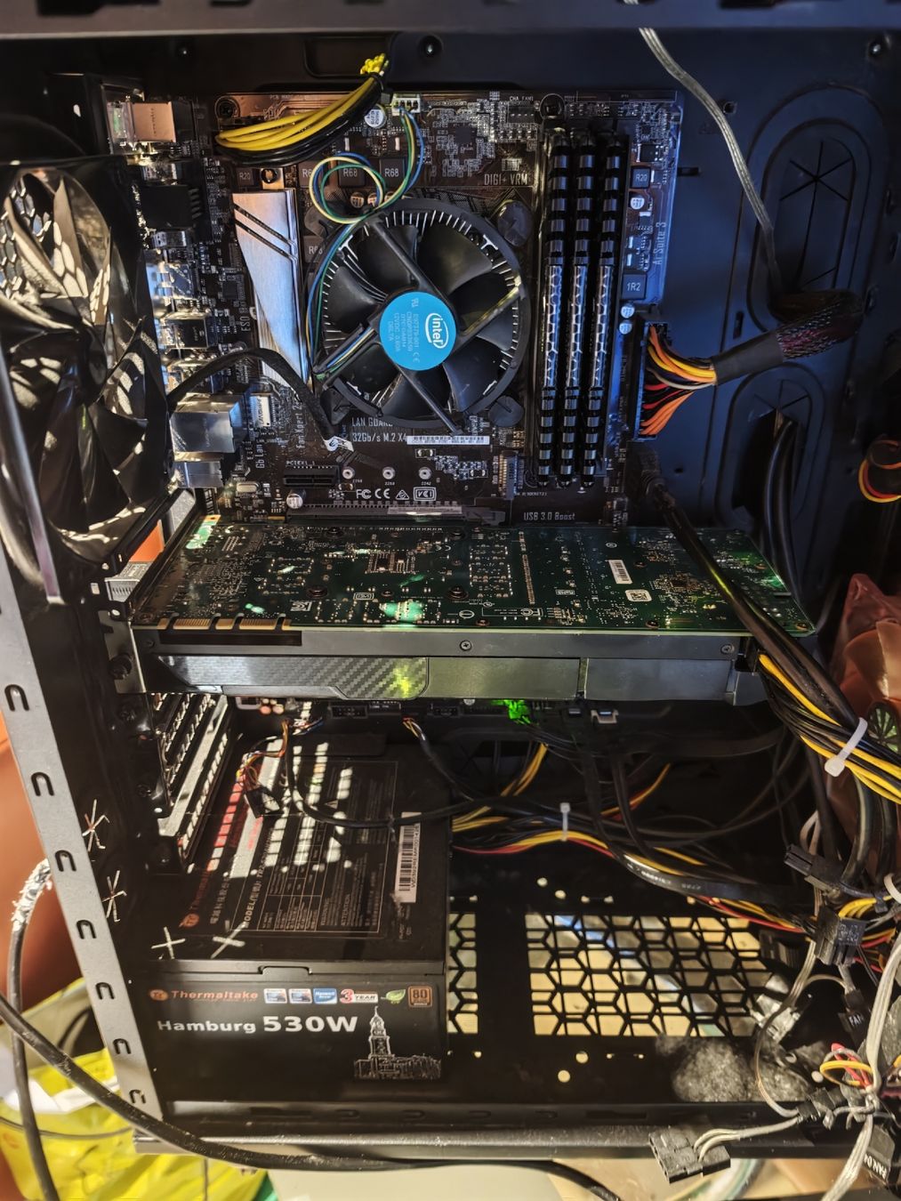 Asus PCs: PC Games Monster – D'occasion à Sarnen par Laut_musik 7