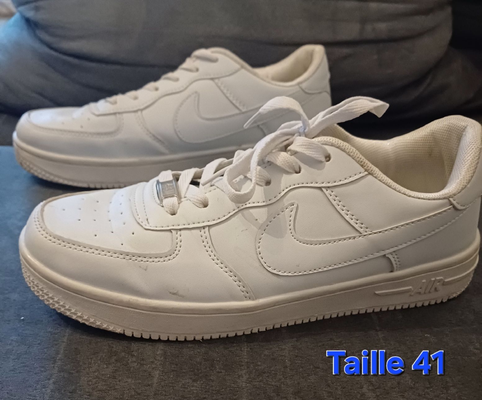Nike Scarpe da donna: nike taille 41 – Nuovo (secondo la descrizione) da Lausanne venduto da RUBY.1990