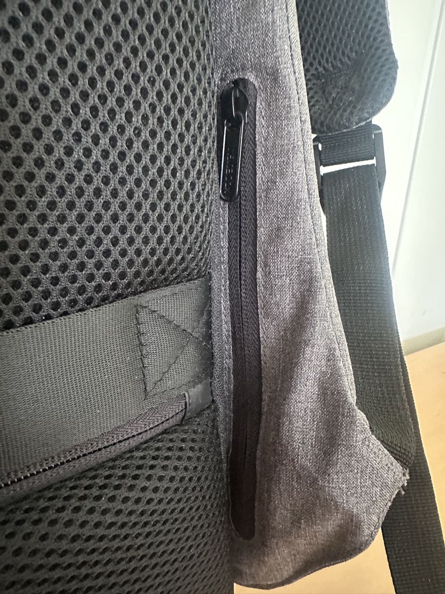 Rucksäcke: Bobby Pro Anti-Theft Backpack - Neu! – Neu und originalverpackt aus Basel von thmnn 5