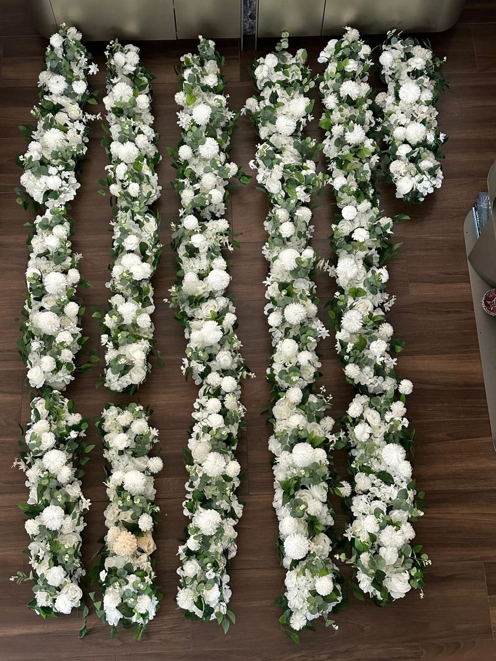 Tutte le decorazioni: Hochzeit Blumen Girlanden – Nuovo (secondo la descrizione) da Scherz venduto da Makeupstar 3
