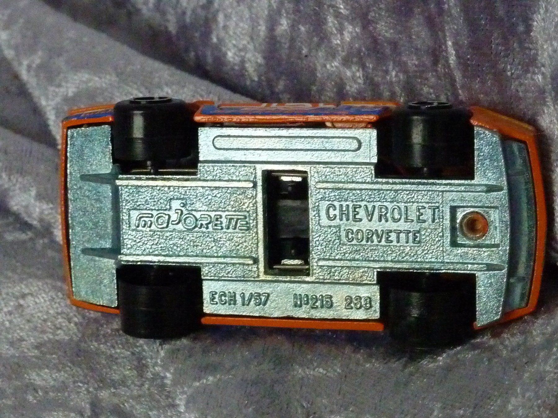 Chevrolet Modellini d'auto: Chevrolet Corvette C4 orange 1:64 – Usato da Dürrenäsch venduto da Cobra1ch 3
