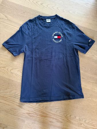 Tommy Jeans T-Shirt Dunkelblau Grösse S