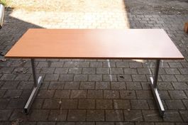Bürotisch