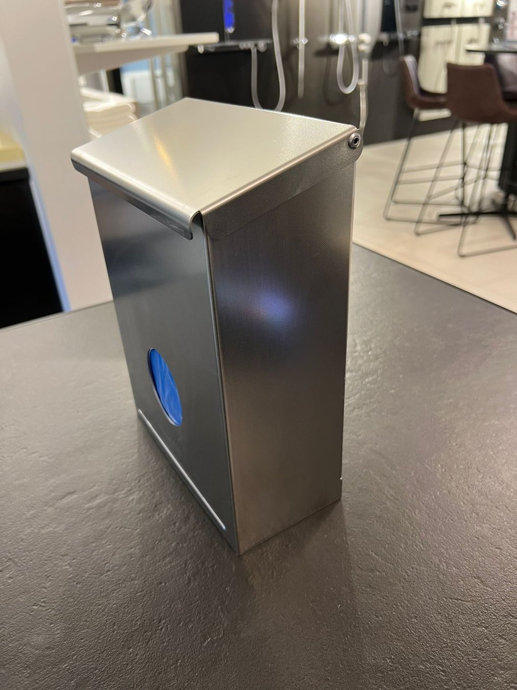 Contenitori & Simili: Hygienekombination Hygolet / 2 Stück – Usato da Gossau SG venduto da SHTAG 1