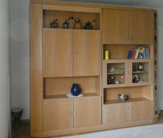 2 Schrankbetten als vollwertige, dekorative Wohnwand