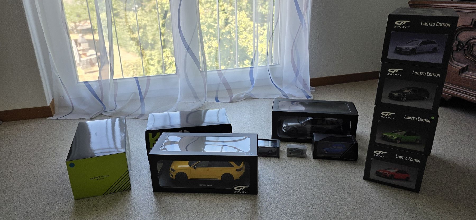 Modellautos: Audi rs4 b9 modelautos – Neu und originalverpackt aus Kölliken von Mrscarry 4