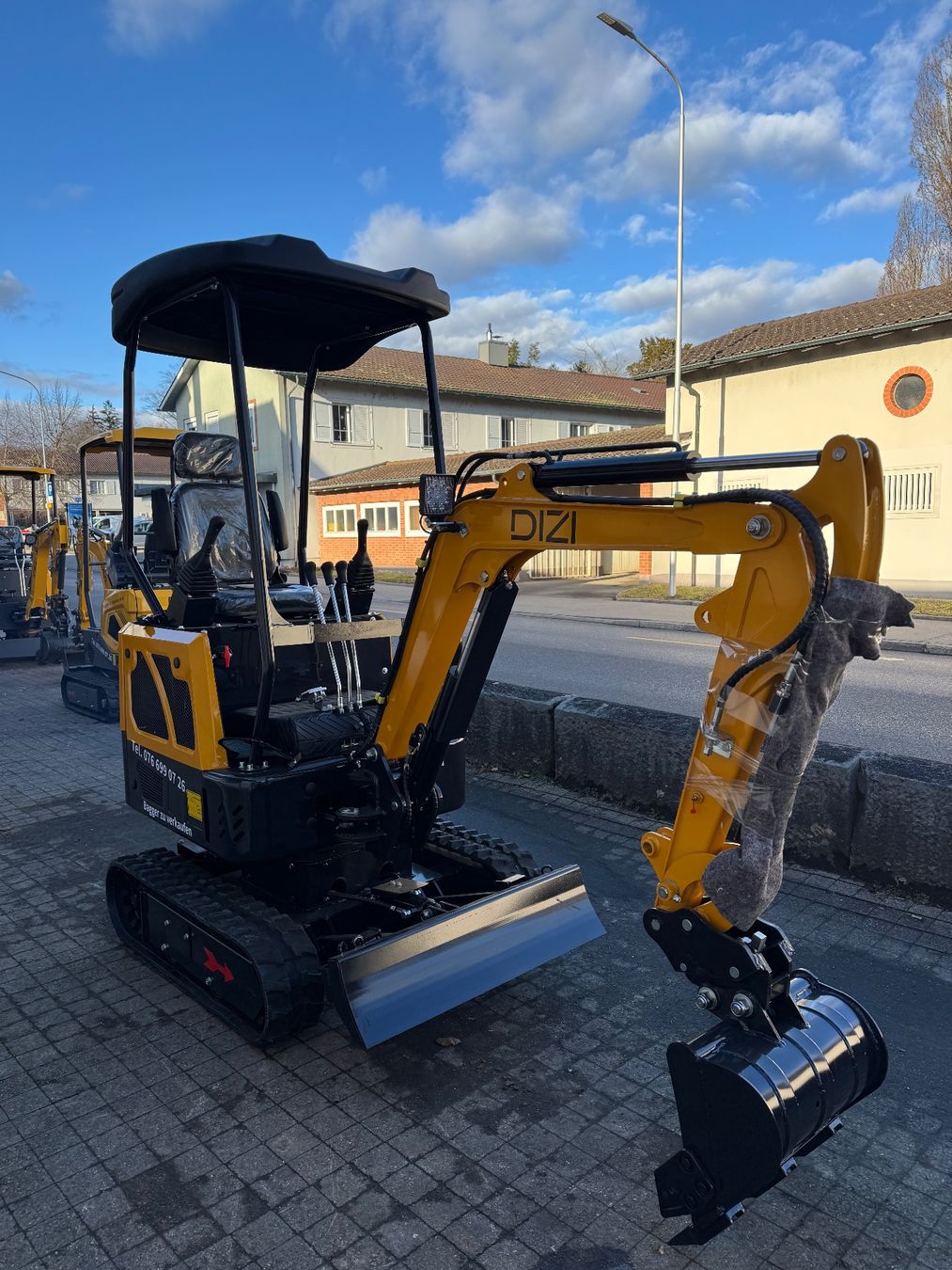 Escavatori: Bagger 1.5T à vendre – Nuovo (secondo la descrizione) da Biel/Bienne venduto da inf_p8rh