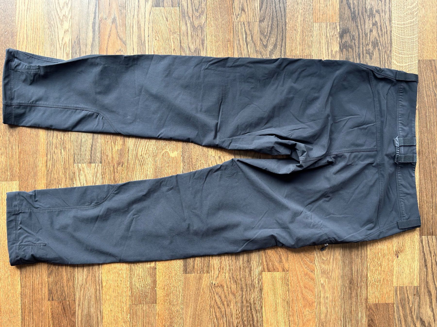 Haglöfs Hosen: Haglöfs Pants Black Size M good condition – Gebraucht aus Bern von Gbilly 1