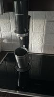 Wassersprudler Sodastream schwarz mit CO2 Zylinder