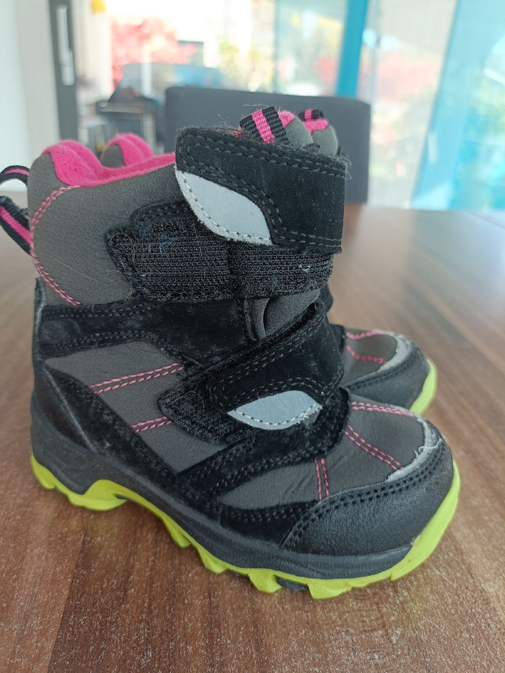 Schuhe für Jungen: Winterschuh Gr. 23 – Gebraucht aus Biberist von Stylux01