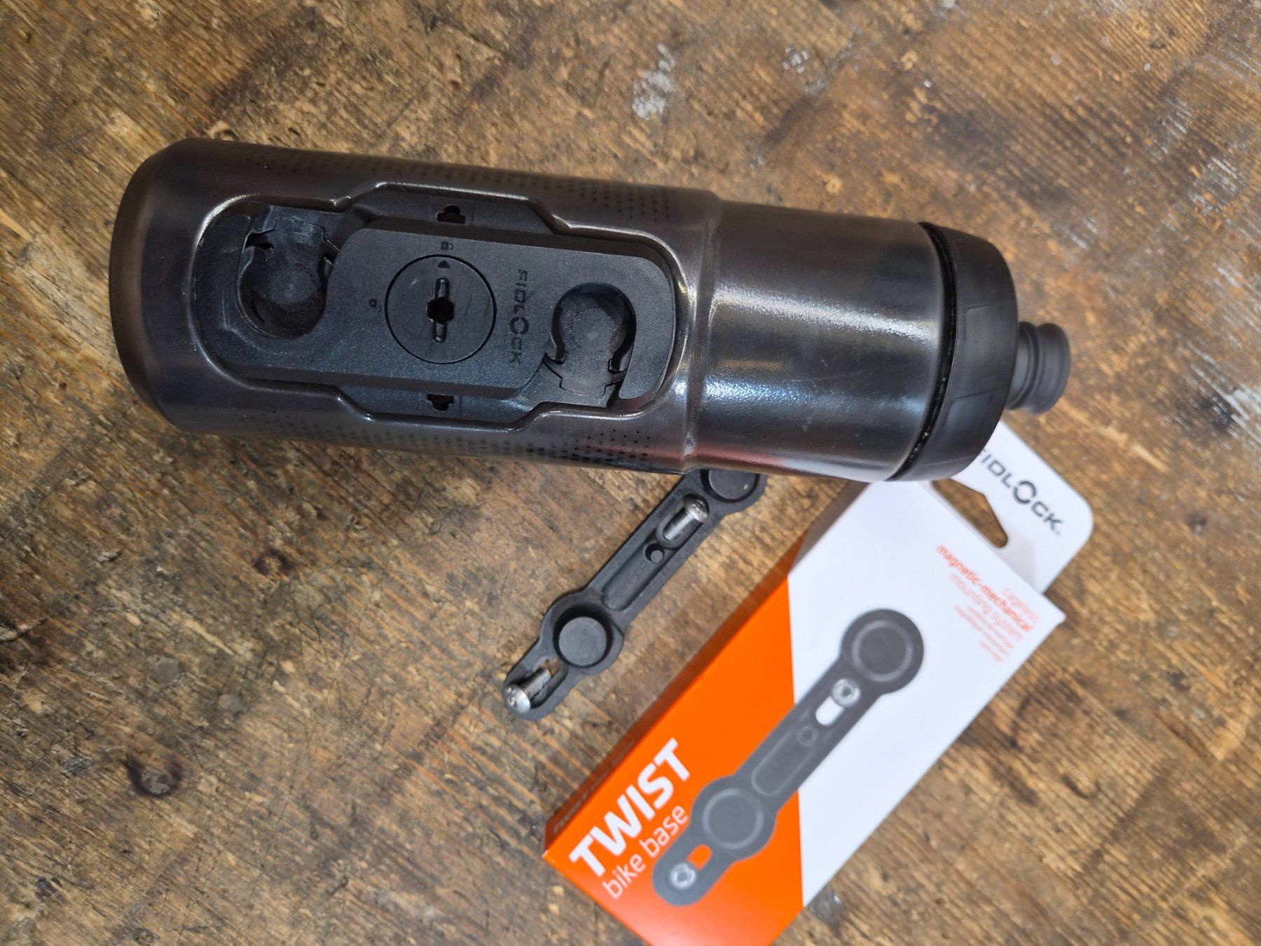 Pezzi di ricambio: MTB Trinkflasche mit Fidlock System – Nuovo (secondo la descrizione) da Felsberg venduto da sica76 1