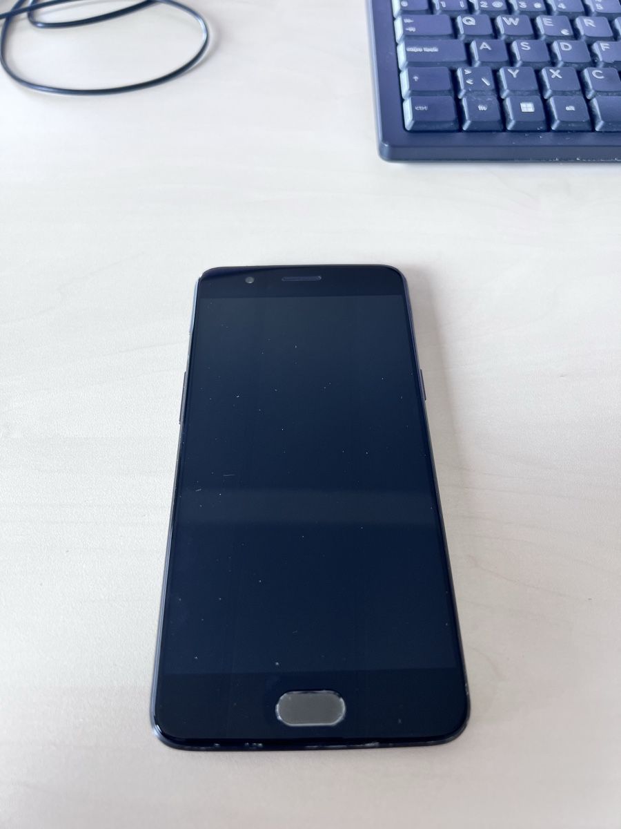 OnePlus Telefoni cellulari / Smartphones: OnePlus 5 Smartphone 64GB – Usato da Zollikon venduto da zeg_jhk8