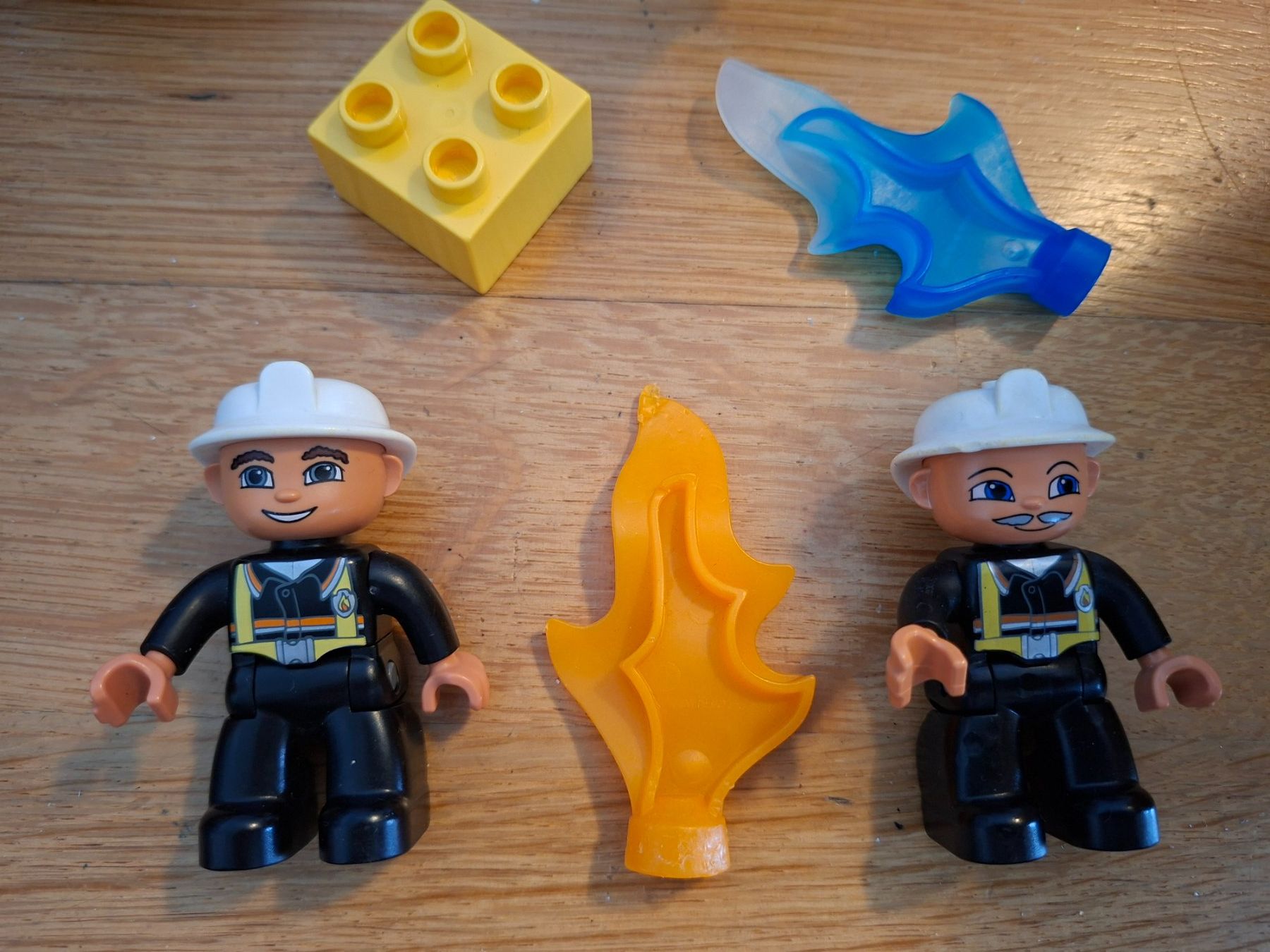 Lego Giocattoli: LEGO Duplo Feuerwehr-Hubschrauber – Usato da Balterswil venduto da Steineparadies 4