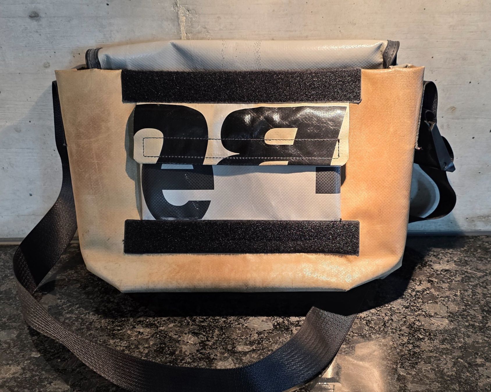 Freitag Taschen: Freitag Dexter Vintage – Gebraucht aus Bassersdorf von fco_n7tp 2