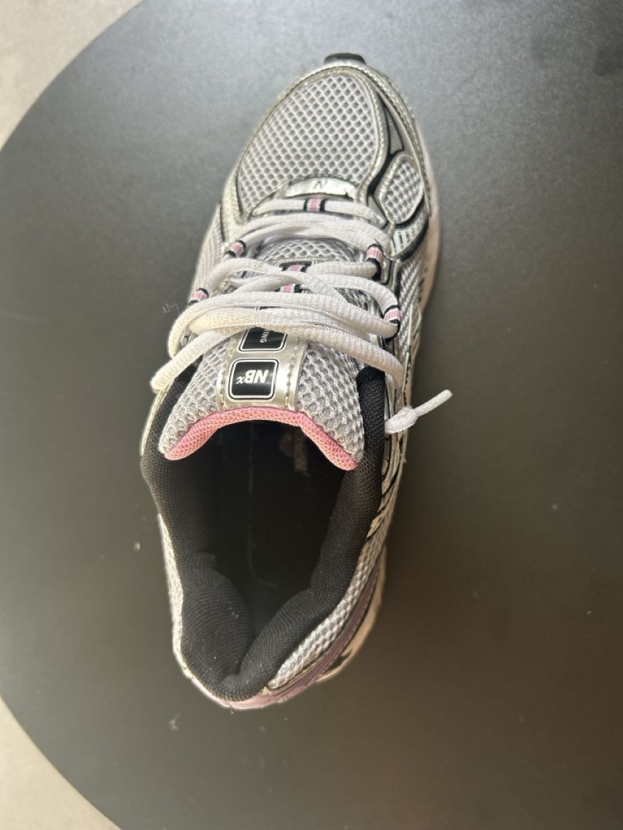 New Balance Scarpe da uomo: Chaussures New Balance – Nuovo (secondo la descrizione) da Lausanne venduto da non_ptb6