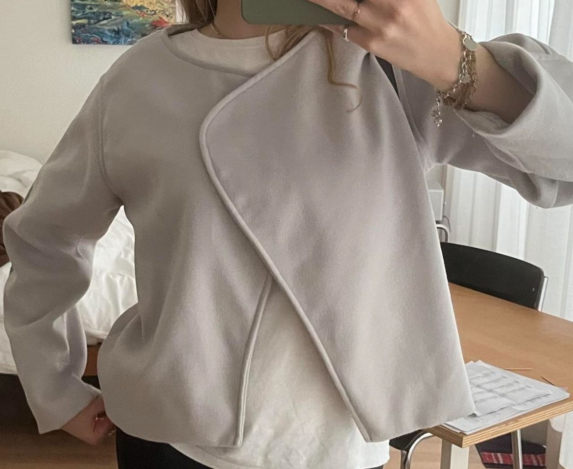 Cappotti: Stylish light grey coat - Perfect for spring days! – Usato da Zürich venduto da ros_n8lm 1