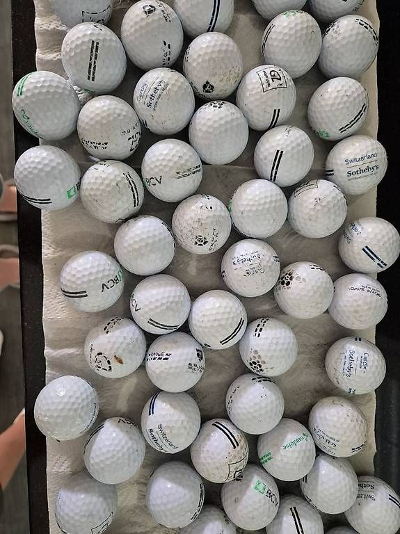 Palloni: 100 Balles de golf  – Usato da Epalinges venduto da Rsellig