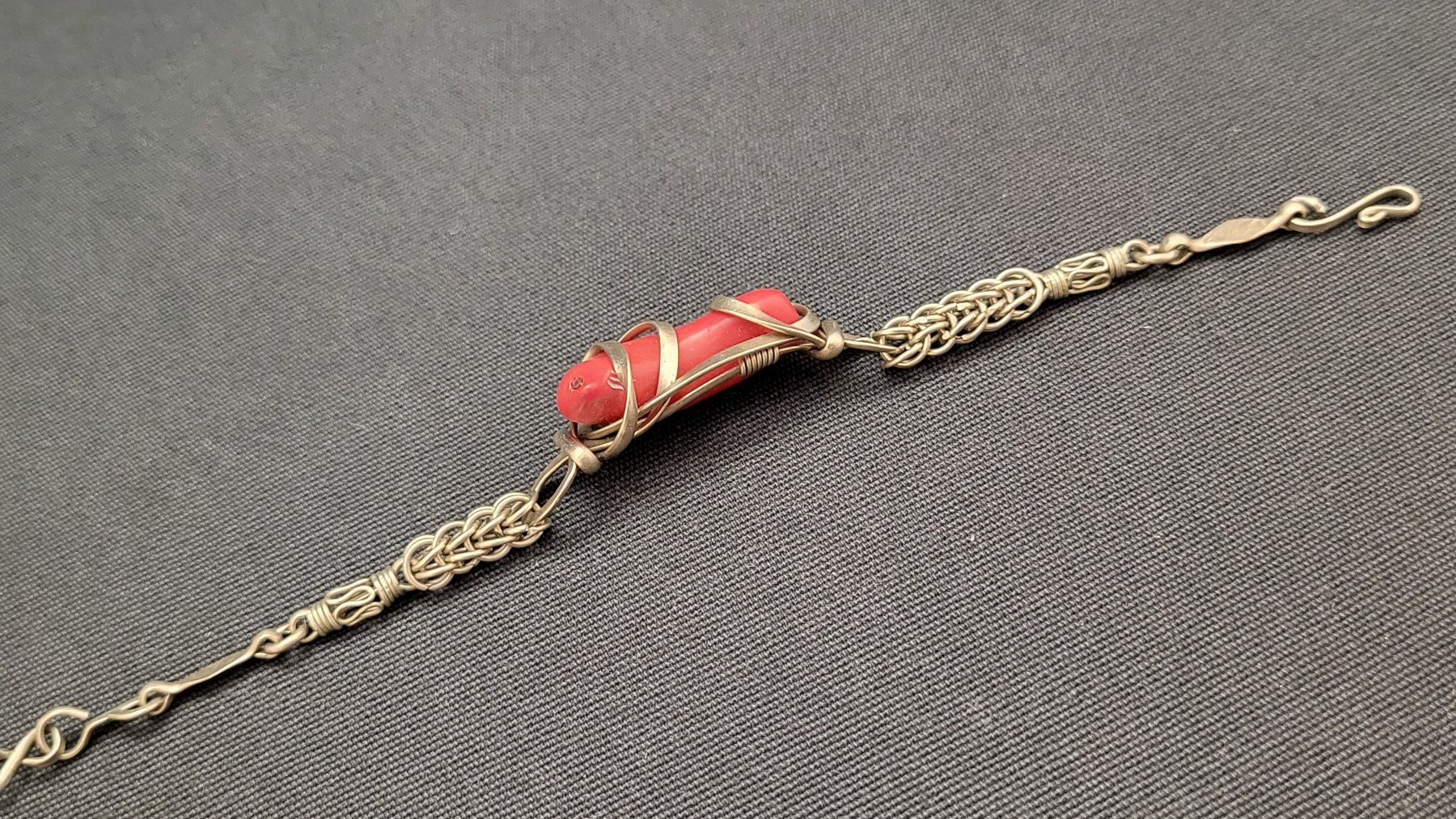 Bracelets: Armband mit Koralle – D'occasion à Basel par spinne02 3