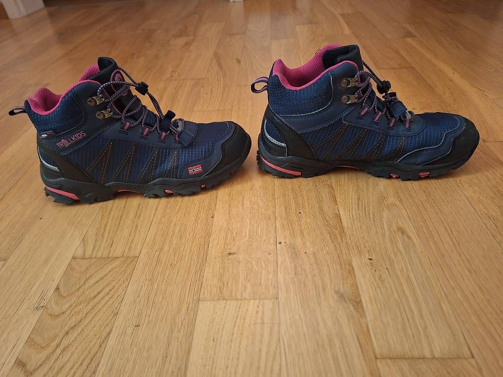 Scarpe per ragazze: Wanderschuh Gr 38 – Usato da Thun venduto da Reuti 3