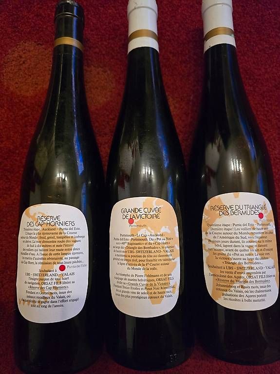 Vino: 5 bouteilles UBS - Switzerland – Usato da Lonay venduto da ste_7ctm 2