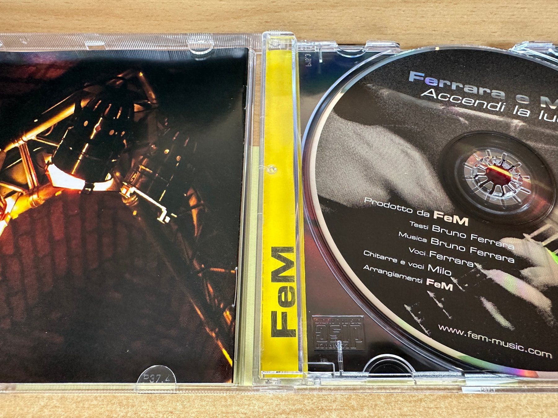 CDs: O3 ferrara e Milo - Accendi La Luce – Gebraucht aus Rikon im Tösstal von Alpenmutz 2
