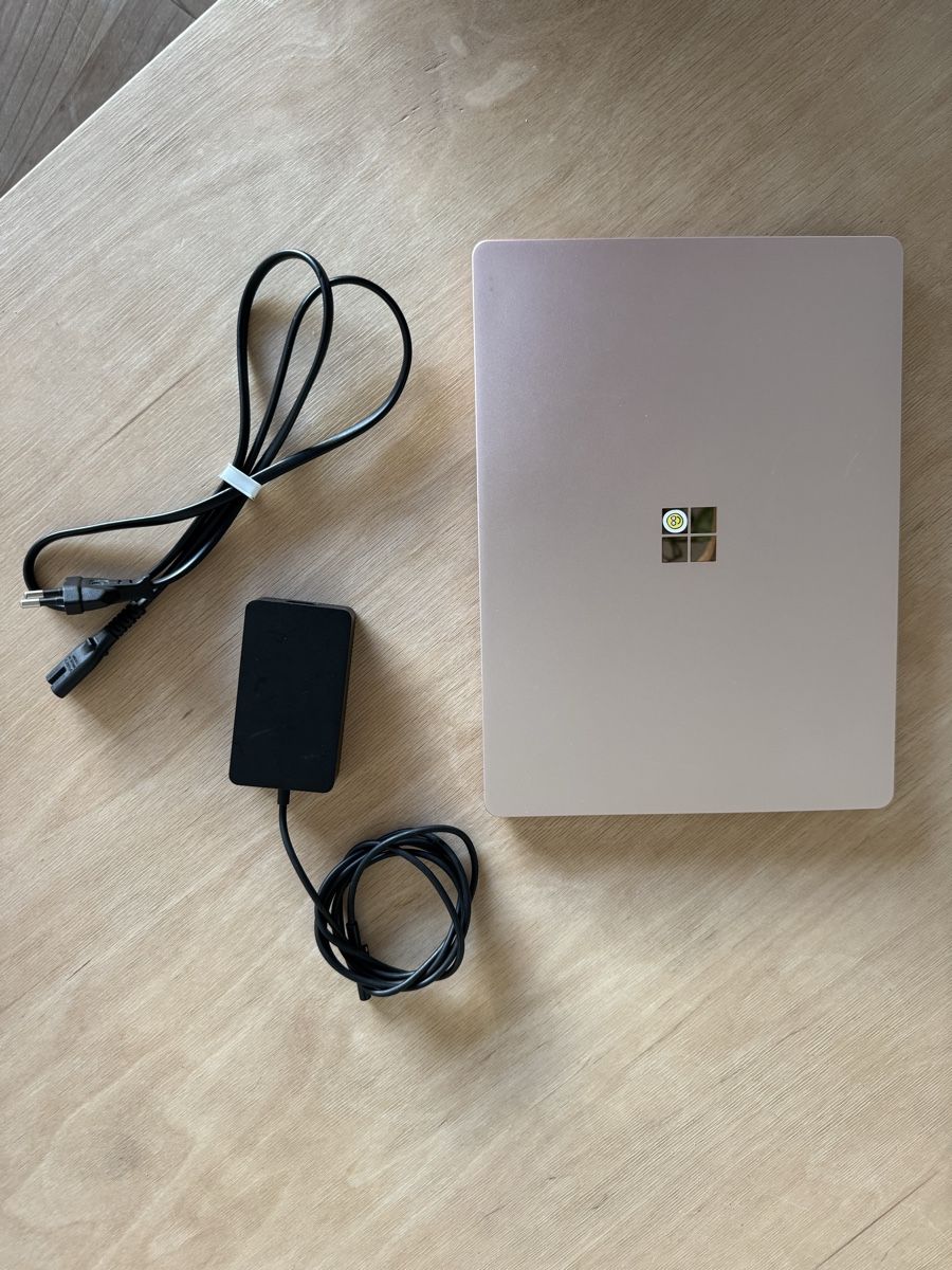 Microsoft Notebook: Microsoft Surface Laptop Go – Usato da Zürich venduto da LukasFroelich 2