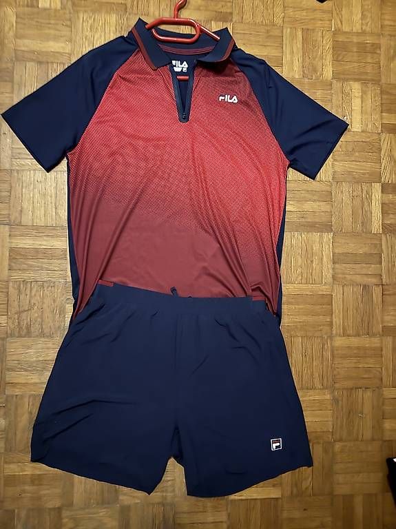 Lots de vêtements: ensemble Fila – D'occasion à Morges par bir_9rsr 1