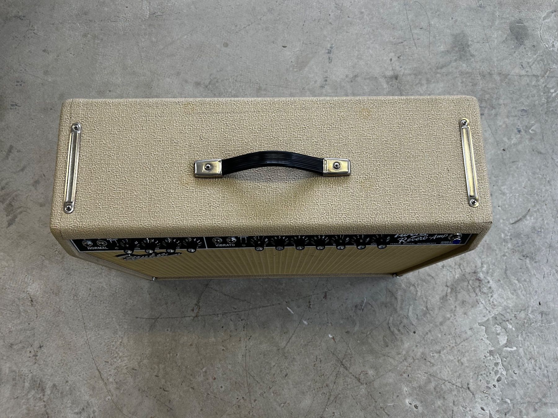 Fender Amplificatori: Fender Twin Reverb 65 Reissue LTD - Blonde – Usato da Gletterens venduto da atmusicstore 3