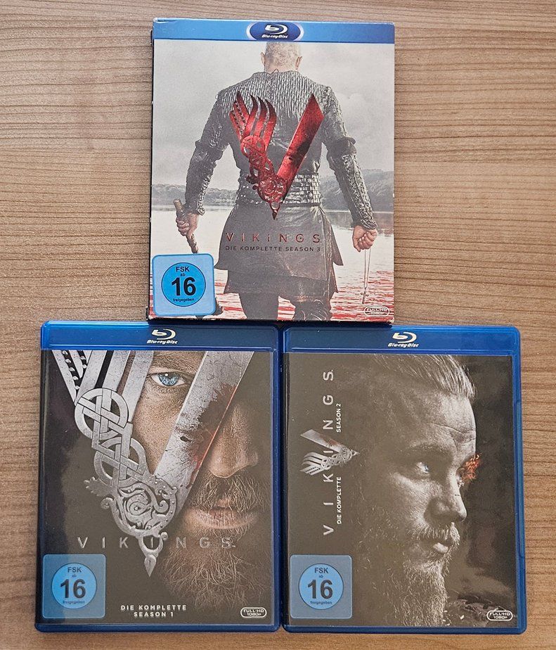 Tutti i DVDs: Vikings - Staffel 1 bis 3 – Usato da Winterthur venduto da Men_in_black