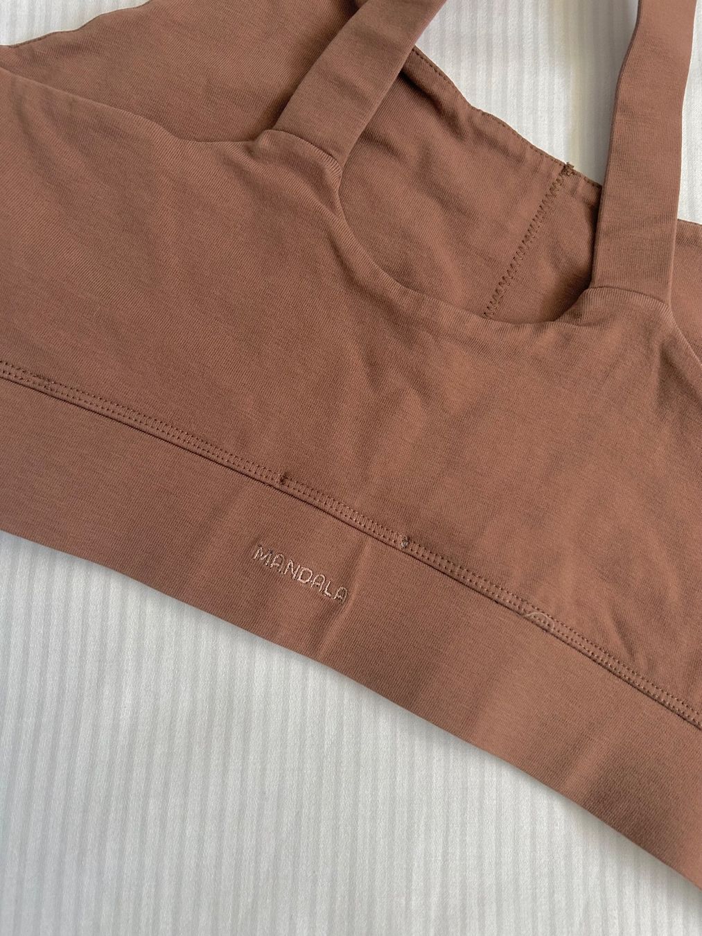 Tops: Mandala Sport Top L – Gebraucht aus Erlenbach ZH von Syssi_C 2