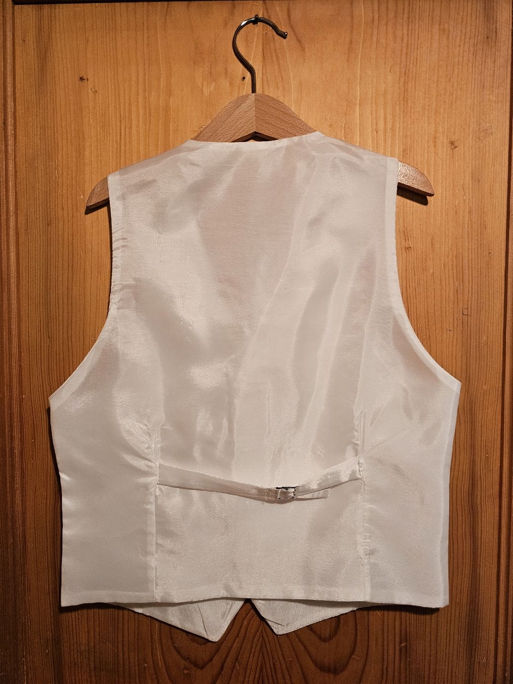 Completi: Anzuggilet Gr. 128 – Usato da Jaun venduto da astix 1