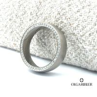6 mm breiter Ring Titanium mit Zirkonia Grösse 56