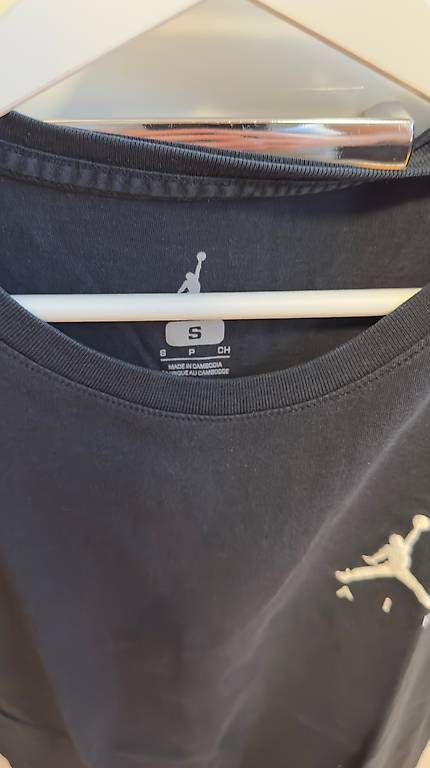 T-Shirts: Jordan T-Shirt S – Gebraucht aus Romanshorn von cedoo8590 1