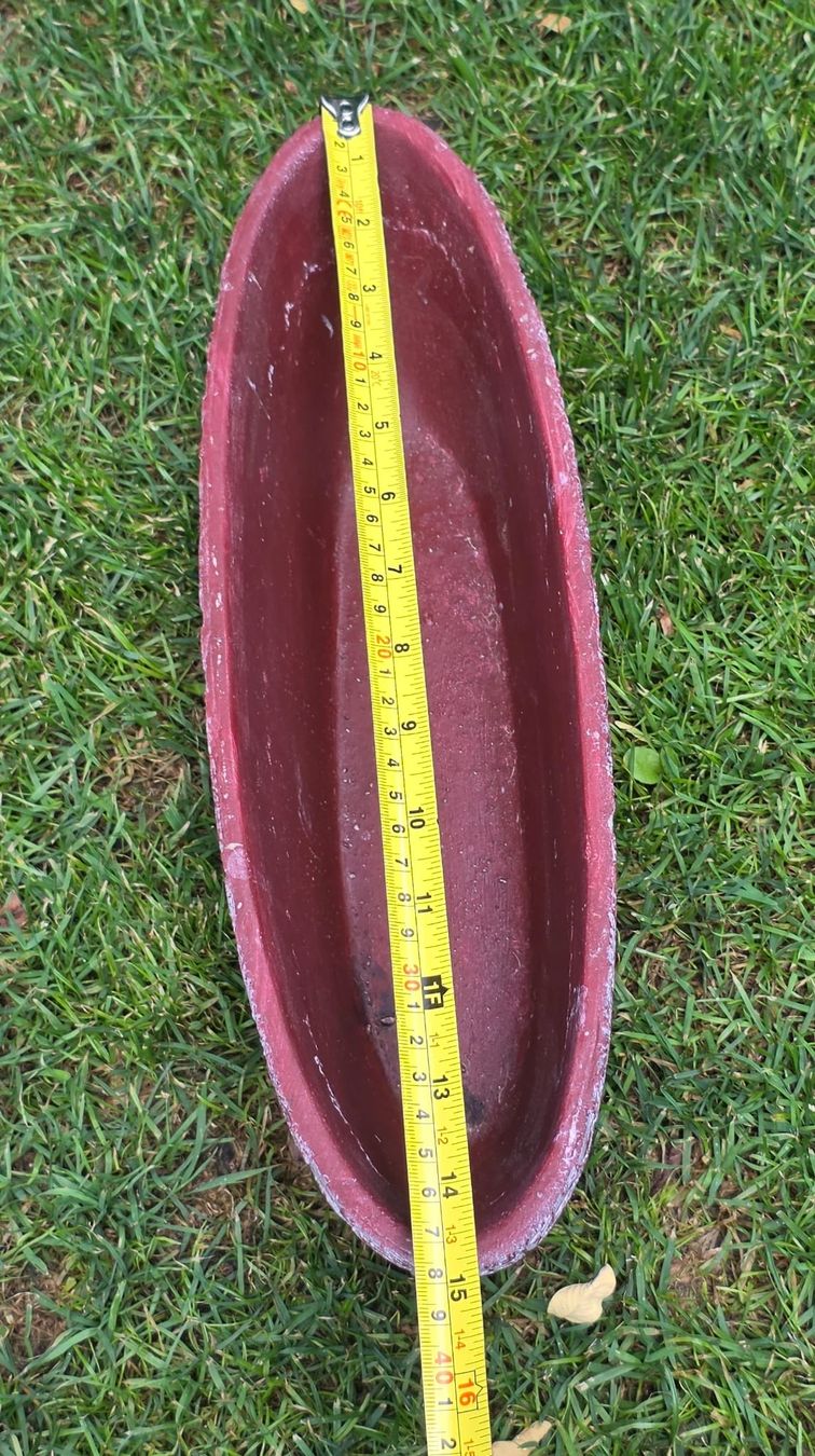 Vase & Récipients: Schöne Blumenvase oval rot mit Muster  – D'occasion à Rheinsulz par Dred 7
