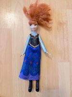 Puppen Set Disney und Barbie Modelle gebraucht</div>