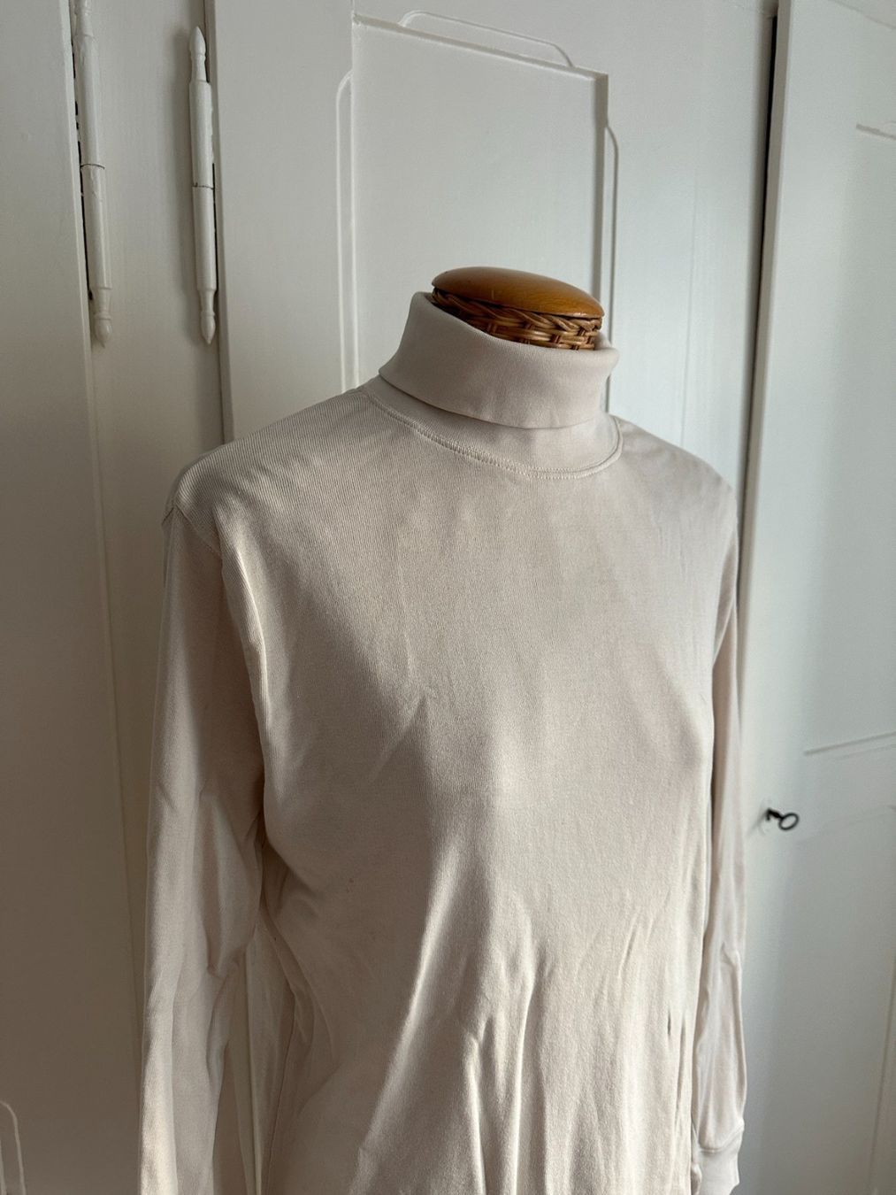 Pullover & Sweatshirts: VINCI - Rollkragen Langarmshirt beige S – Gebraucht aus Zürich von Diazaio 1