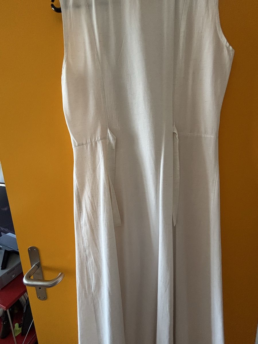 Vestiti: Ecru Kleid Gr. 38 – Usato da Kesswil venduto da Branca-01 3