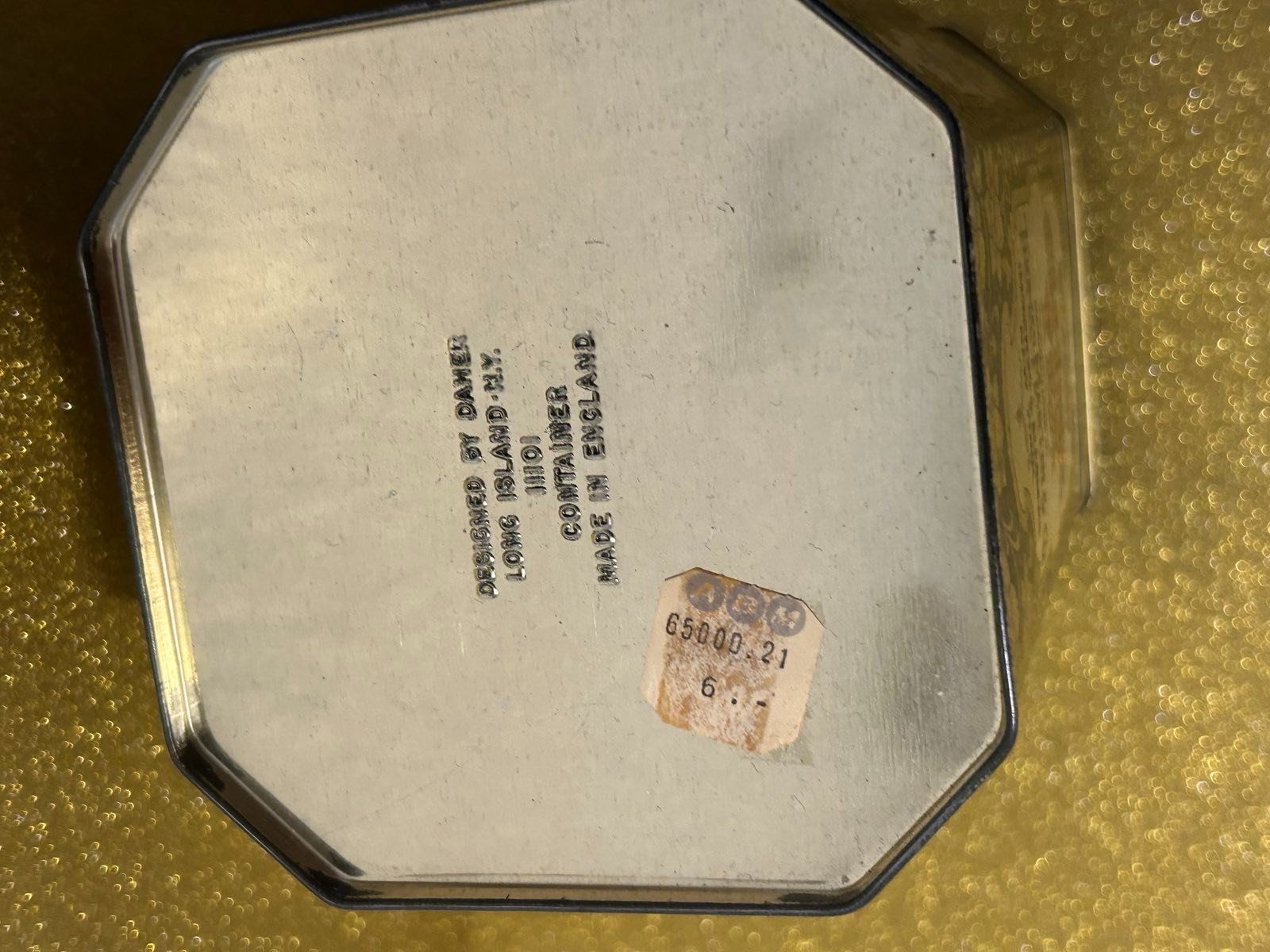 Tutte le decorazioni: Schöne Vintage Blechdose – Usato da Wil SG venduto da Nvik 4