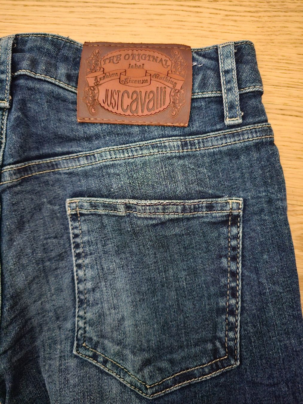 Roberto Cavalli Jeans: Jean Just Cavalli, taille basse, W26 – Usato da lausanne venduto da mariamimib 2