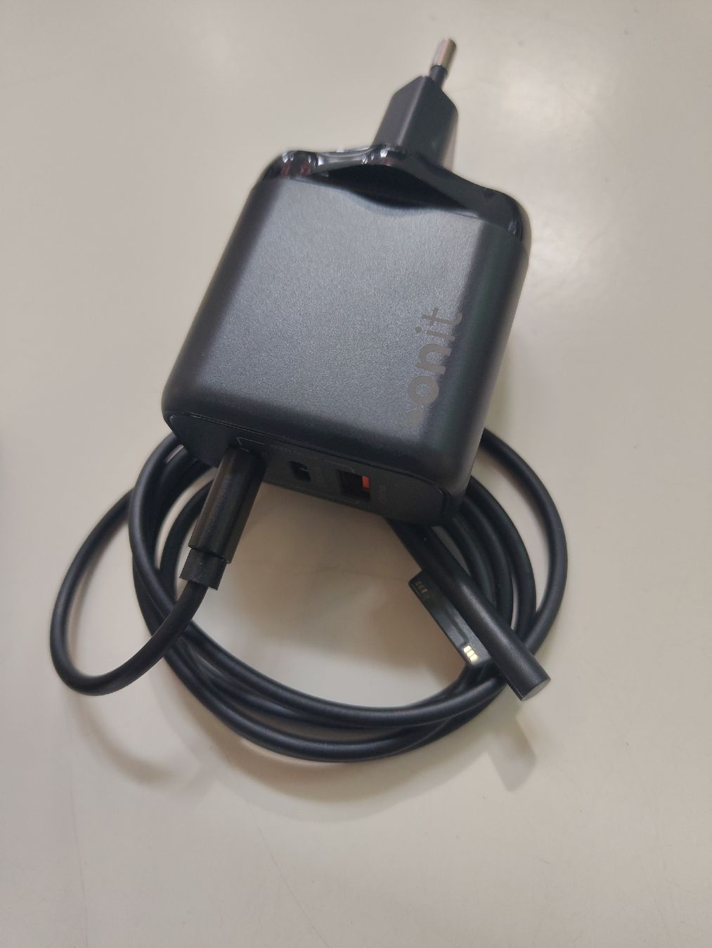 Microsoft Tablet PC: Microsoft Surface Pro Tablet mit Tastatur – Gebraucht aus Goldau von hergercomputer 5